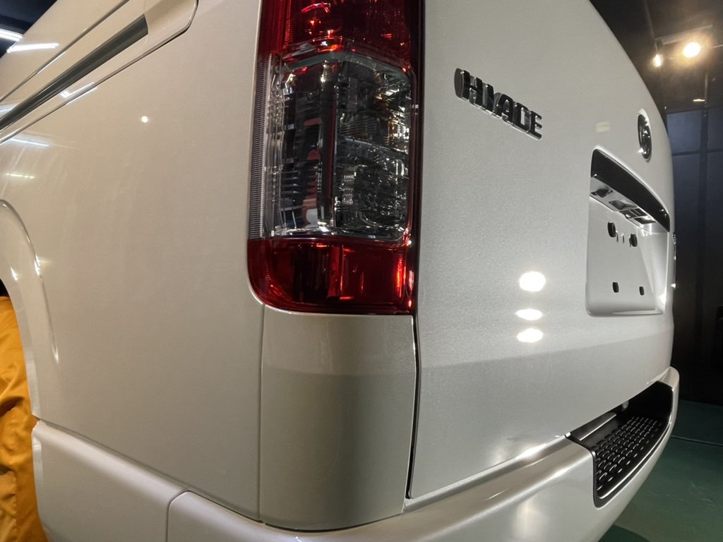 auto_goldies's tweet photo. トヨタ　ハイエース
ウインドウコート
ボディコート施工させていただきました！

仕事にアウトドアに大活躍の車は新車のうちにコーティングで洗車もラクラクです

ご依頼ありがとうございました🙇‍♂️

#ハイエース
#ハイエースワイド
#supergl
#働くくるま 
#アウトドア
#コーティング施工 https://t.co/0aYitTpjt0