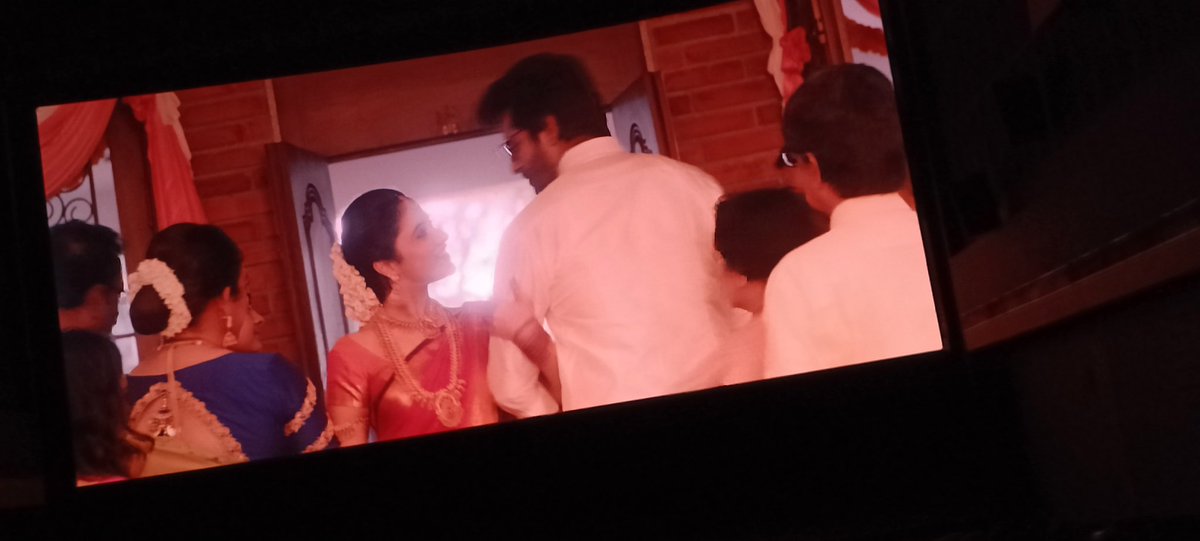 Vera level fun uh🤣 watched 3 time  good 2nd week startup with more family audience and it's fabulous blockbuster 🔥 @Siva_Kartikeyan special mention @RedinKingsly and @iYogiBabu anna  full and full fun uh dha🤣 #Doctor @Nelsondilpkumar @priyankaamohan