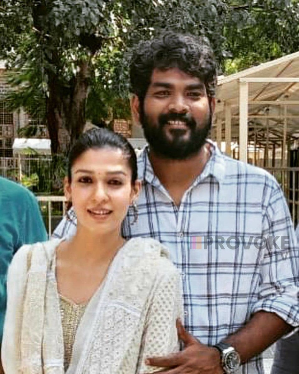 Provoke_TV's tweet photo. #Nayanthara and @VigneshShivN Recent Click ๐ธ๐คฉ
#Nayanathara #Vigneshshivan #kathuvakkularendukadhal #annaatthe #RowdyPictures #LadySuperstar #TamilCinema #kollywood #TwoTwoTwoChallenge #ProvokeTV https://t.co/K97hed8FvA