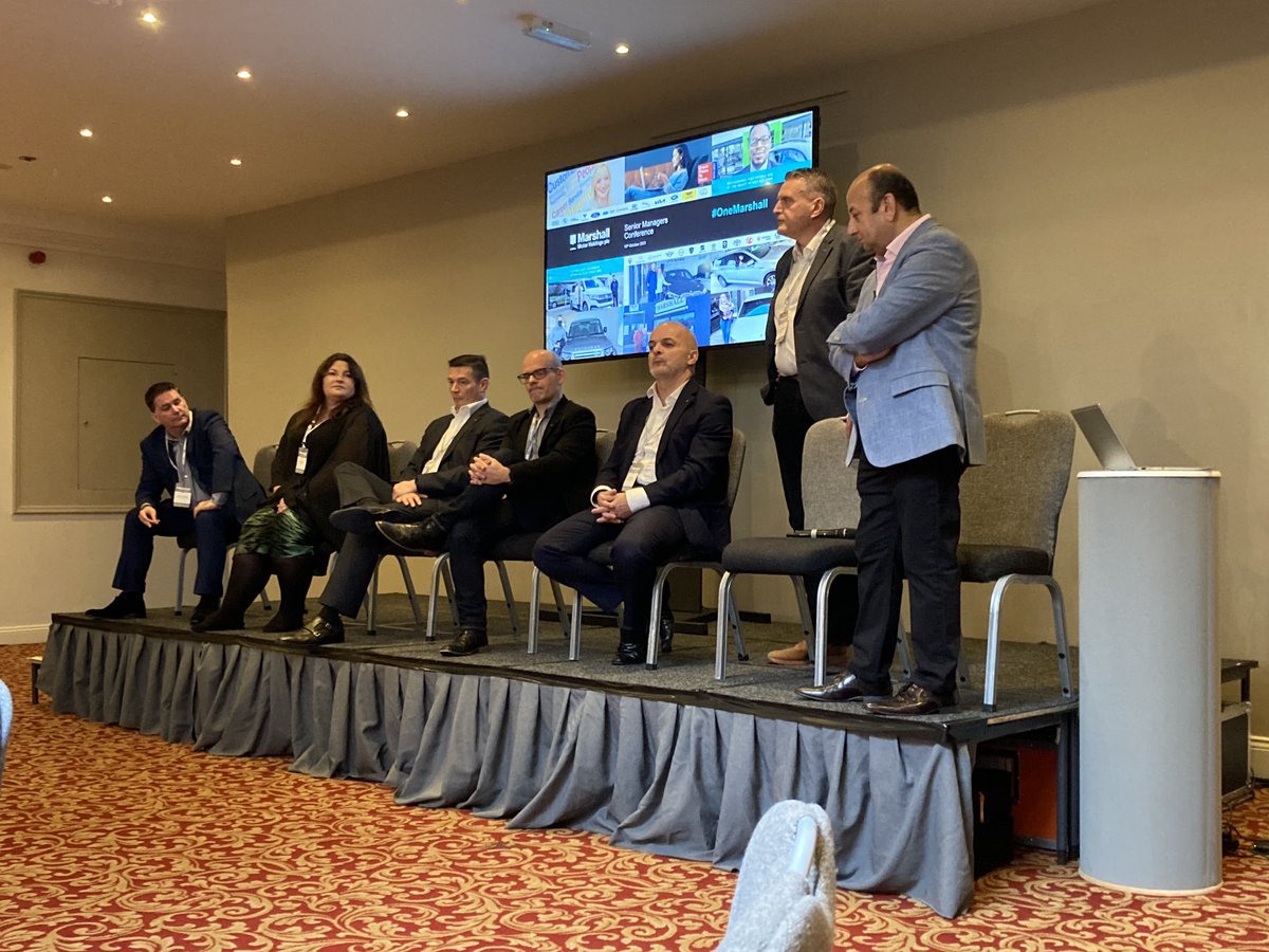ShelleyLogan's tweet photo. #onemarshall exco kicking off the day ⁦@MarshallMotorGp⁩ ⁦@MarshallGroup⁩ https://t.co/AikwoU42I6