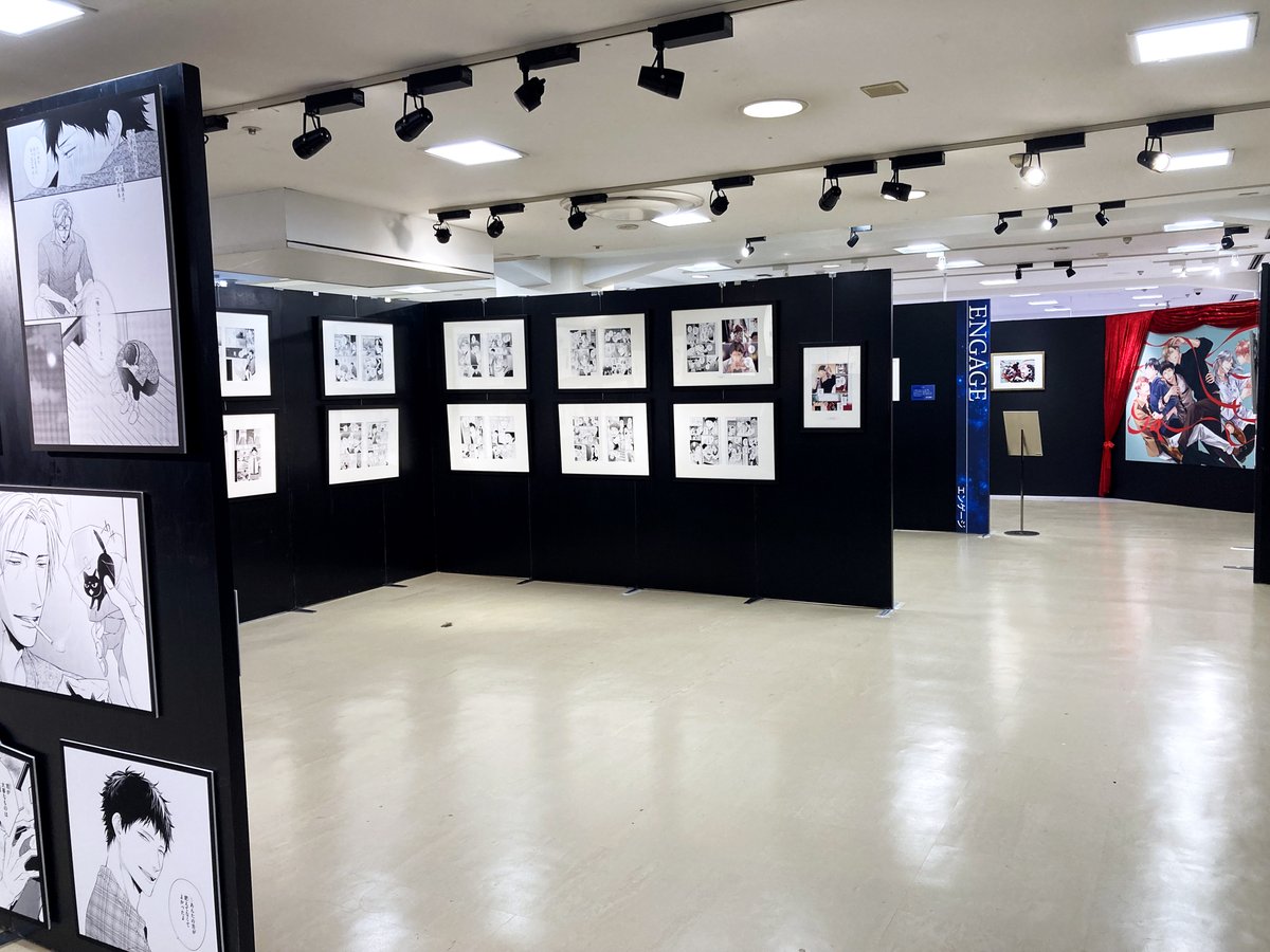 toriniku_y's tweet photo. 原画展入口付近📷😷自分の絵をこんなに大きなサイズで見ることがないので緊張しました…
ウェルカムボードの盟が好��でよかったです🎨 https://t.co/Er2jr6Xlr4