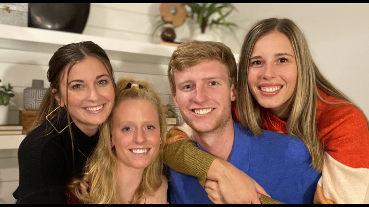 SteveBuck43's tweet photo. Happy Birthday! @samsbuck5 
Love you a bunch, and super proud of you!  Have a great day!
❤️🎉🎂🧁🎉❤️ https://t.co/j9WiHOCHPQ