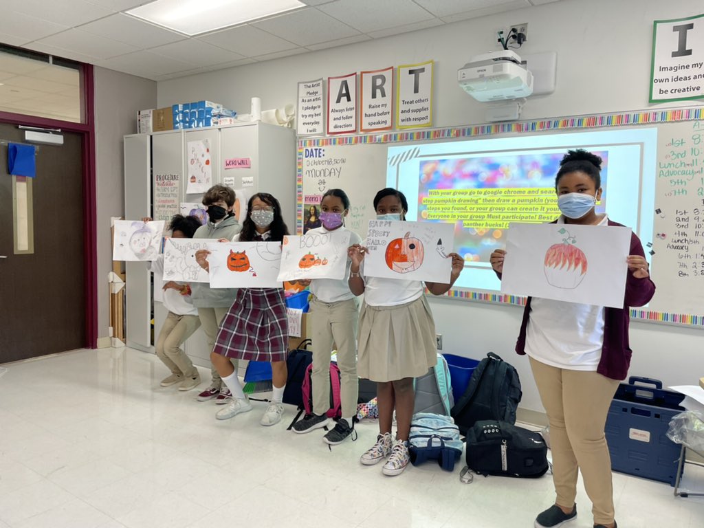 RThompArt's tweet photo. We proceeded with a vote that I was able to let the students take over and only be a facilitator for. Then, we had a sketchbook gallery walk. At the end, we had a busy and fun learning day. https://t.co/FD4ewU3JHj