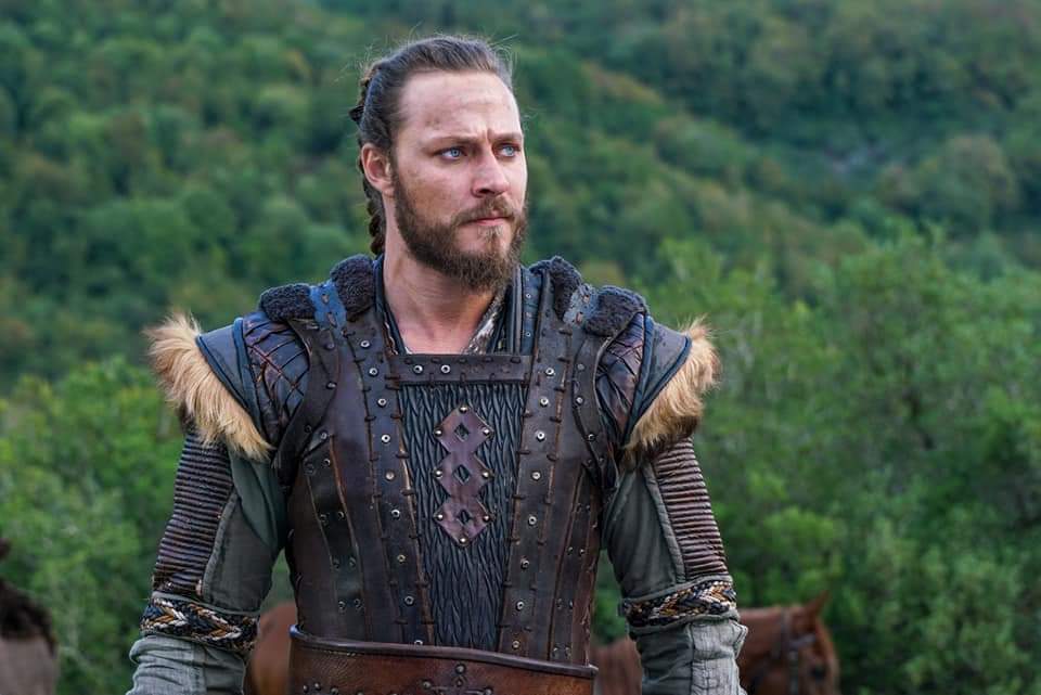 Основание осман сериал 2021. Актер сыгравший османа в основании осман. Никола осман. Айбарс эртугрул. Возрождение усмана.