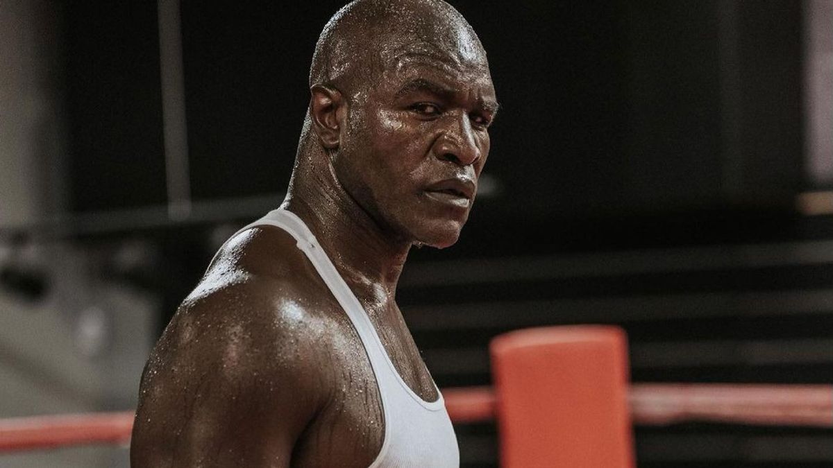  Happy Birthday à Evander Holyfield, 59 ans aujourd\hui ! 