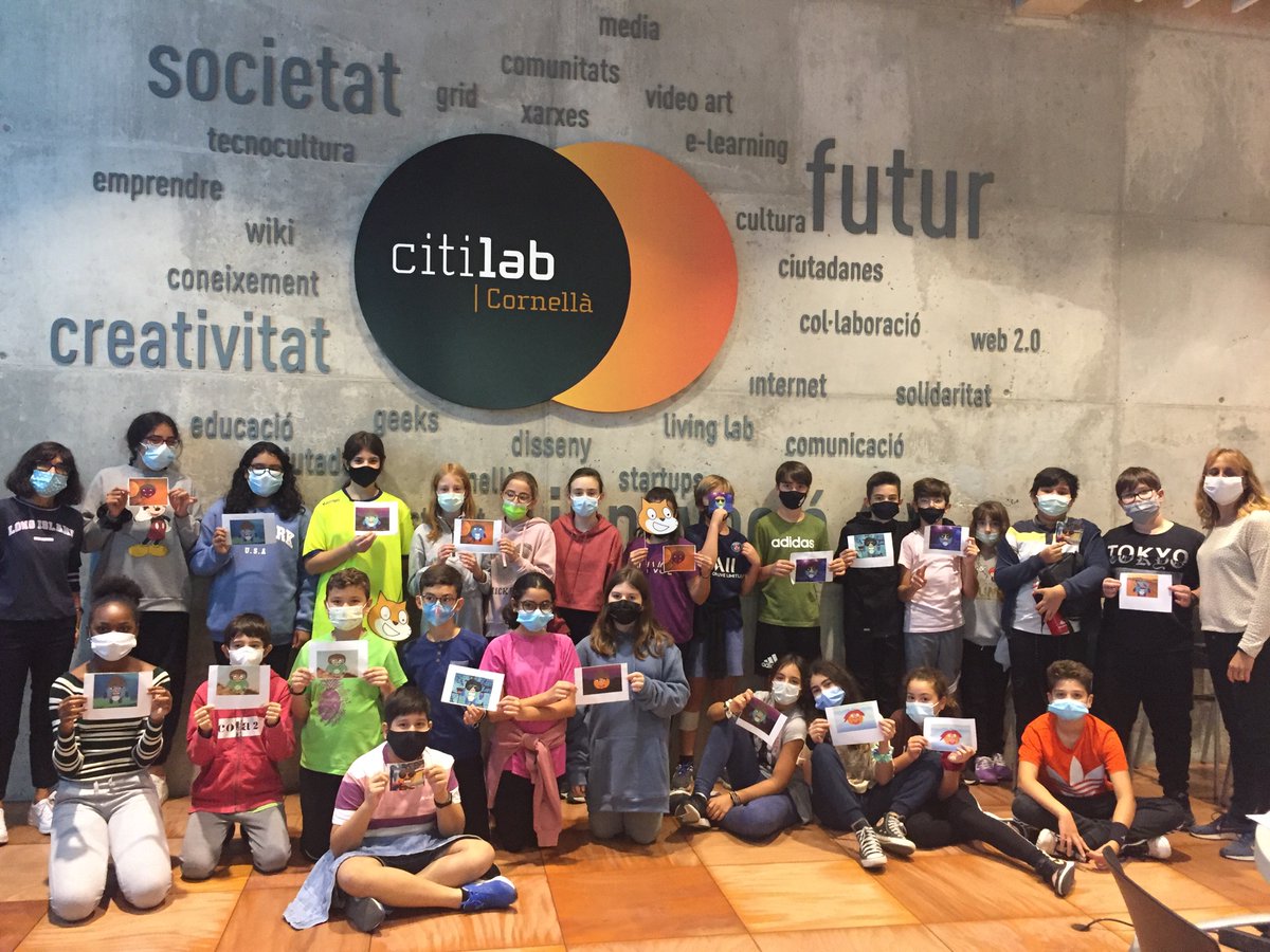 anselm_de's tweet image. Des del @citilab participant a la #codeweekcat #CodeweekEU