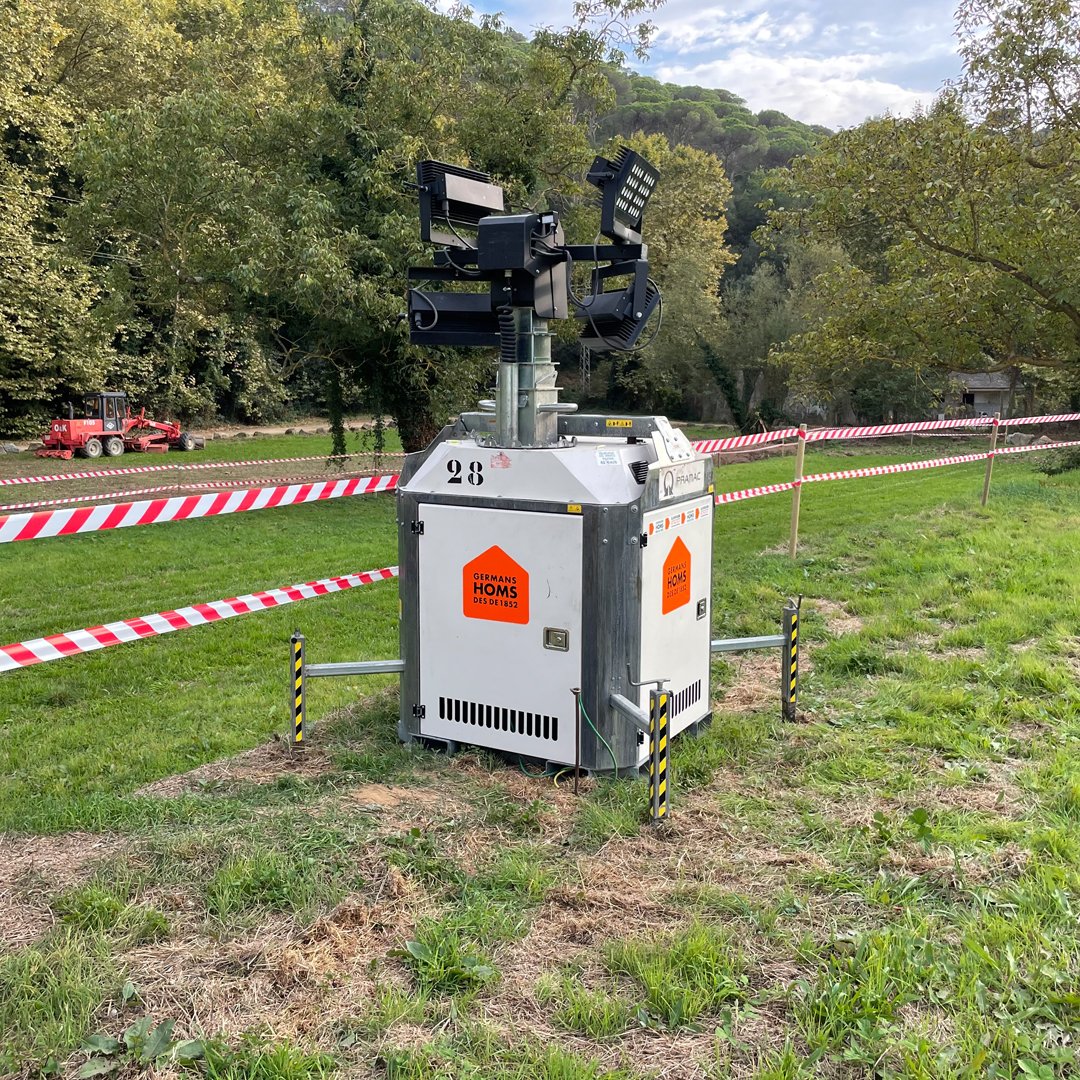 HomsRentals's tweet photo. Els nostres #grupselectrogens i #torresiluminacio donen energia a la #FiradelBosc de @dosrius celebrada el 16 i 17 d’octubre.
Necessites energia o il·luminació? T’assessorem! https://t.co/7Z5ipm0mY8
+info al #blogHoms: https://t.co/DszPdIZsrp https://t.co/cJVxlQXWCJ