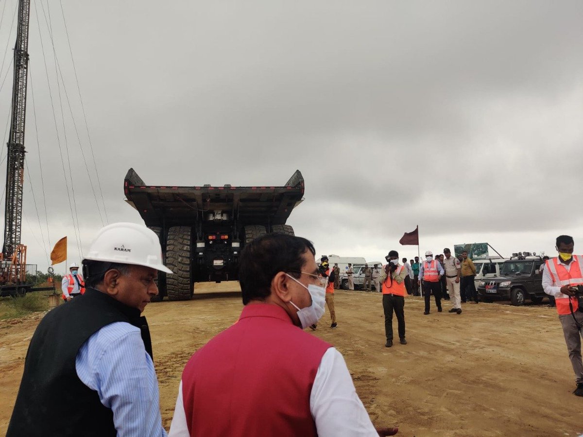 Flagged off a Coal Dumper Truck at Nigahi OCP, <a href="/NCL_SINGRAULI/">Northern Coalfields Limited</a>. This indigenous dumper has been manufactured by BEML and furthers #MakeInIndia intiative.