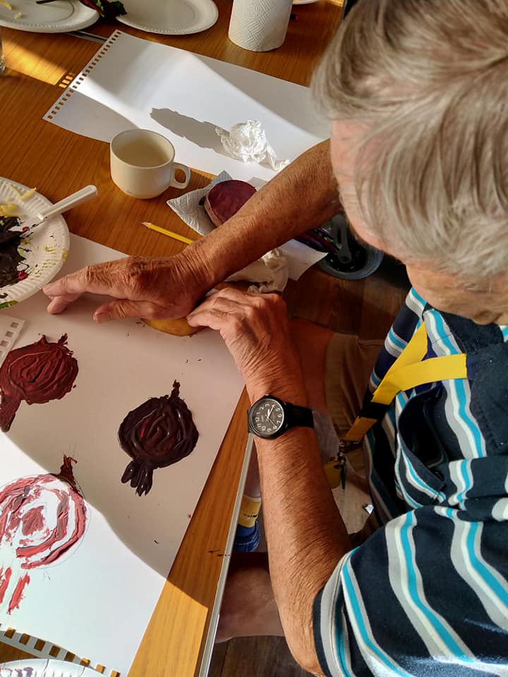 Tom enjoyed regaling allotment tales and the creation of  "spiralling circles" he could see in the beetroot he was printing. We mixed colours directed by Bob, a sign painter previously. An amazing day, uncovering people's past skills and knowledge through creativity.