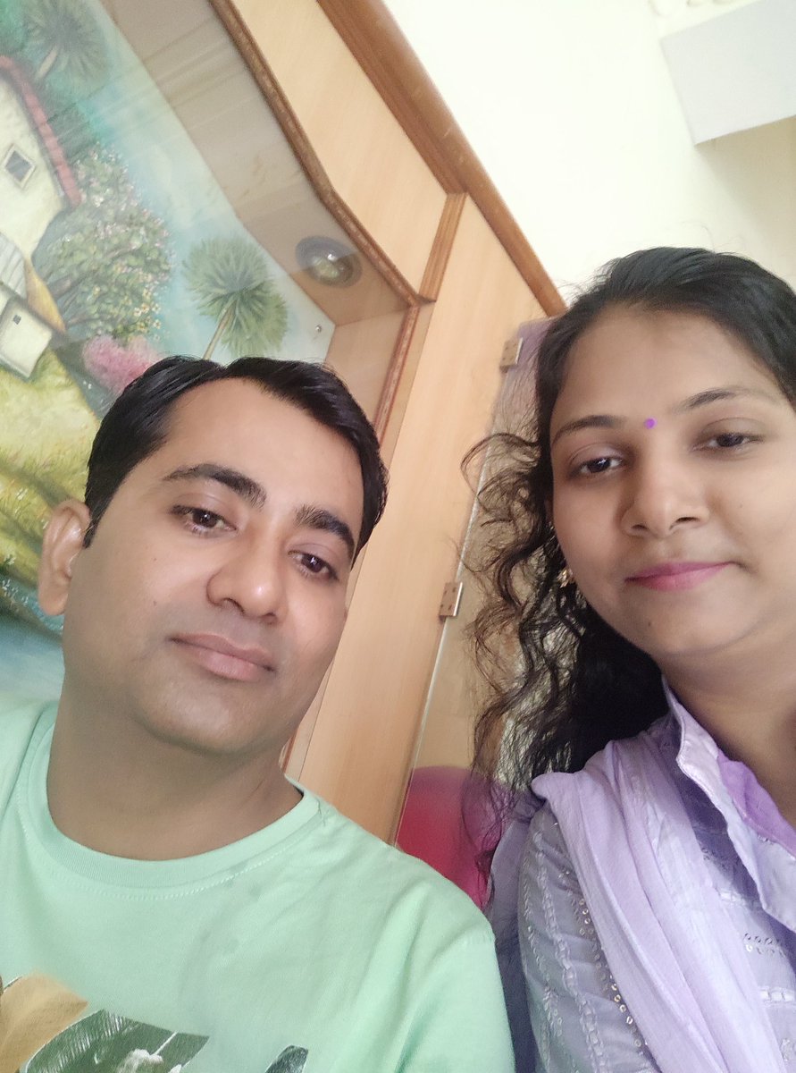 MeghnaJ46032597's tweet photo. @BirlaWhite Here is our  'Uttam Pakad' team

#BirlaWhite #ExtocarePrimer #Primer #7XAdhesion 

Tagging @Shailes31441206 @ImChandana01 @diptija55836457 @ramyavellanki @Seemajain515 @GauravP26479152 @porwal_sarika @chilled_Sup @Deeptij25092577 @Dev7Vatsa https://t.co/808BrfauM8