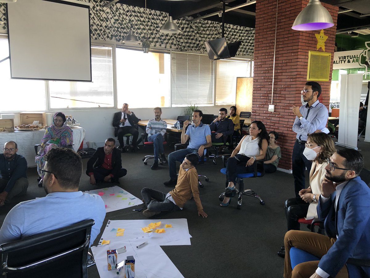 MoroccanCISE's tweet photo. #OurWorkIsNeverOver
We are working with (part of) the next generation of trainers in #SocialEntrepreneurship #DLab
Thanks to #LaFactory @Technopark for hosting us ! https://t.co/JkZfWyiFzV