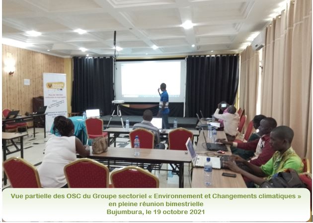 REJABDI's tweet photo. Durant ces 4ème réunions bimestrielles, les représentants des OSC des gpes sectoriels échangent principalement sur leurs plans de plaidoyer respectifs sur l'amélioration des politiques publiques. @UEauBurundi @ccfd_tsolidaire @CAREBurundi @CARENorge @AABurundi @akezanet https://t.co/PtsnRSXlJi