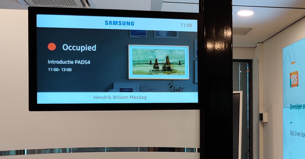 Create a meeting room screen that matches your corporate look and feel. In this design we used <a href="/SamsungDisplay/">Samsung Display</a>'s The Frame. It is used to show paintings by the painter after whom the room is named. Curious what your meeting room screen can look like? Contact us #PADS4 #Samsung