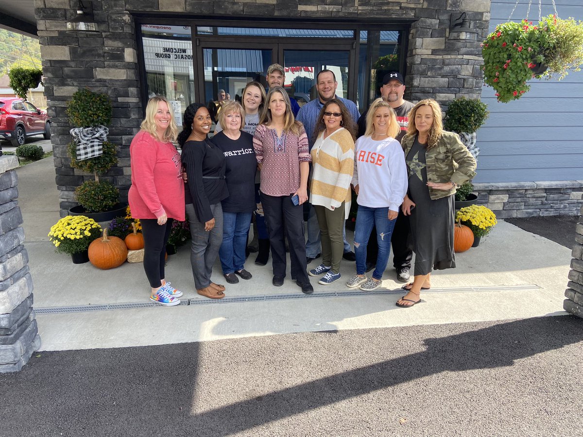 GroupMosaic's tweet image. Excited about our new partnership with @onevoicewv to bring a new program One Step to Better Health to Oceana, WV to improve health outcomes for chronic disease and SUD. #recovery #healthprevention #diseasemanagement