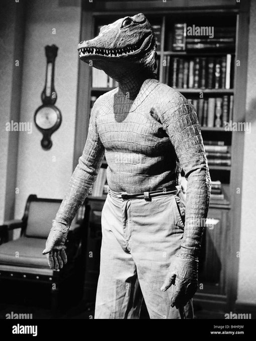 なるほど ワクチン接種を受けた哀れな男の末路 とか怪獣図鑑に書かれちゃうのね >RT 