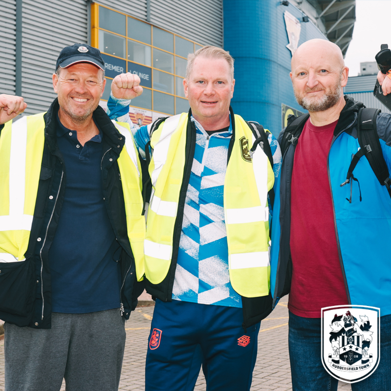 htafc's tweet photo. 1️⃣4️⃣5️⃣ Terriers braved the West Yorkshire terrain to complete the 22-mile Worthington Walk, sponsored by Deliveree, before our last home match against Hull City to raise funds for charity in the memory of Frank Worthington 👏

Here's our review 👇

#htafc