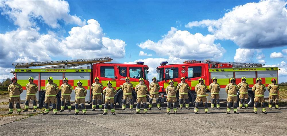 LeicsFireRescue's tweet photo. Best of luck to our firefighters who are taking part in their #ChiefsChallenge today! 

Read more about their fantastic challenge here: https://t.co/2SjjDFMPTc?

@firefighters999 https://t.co/3NrCN8qliu