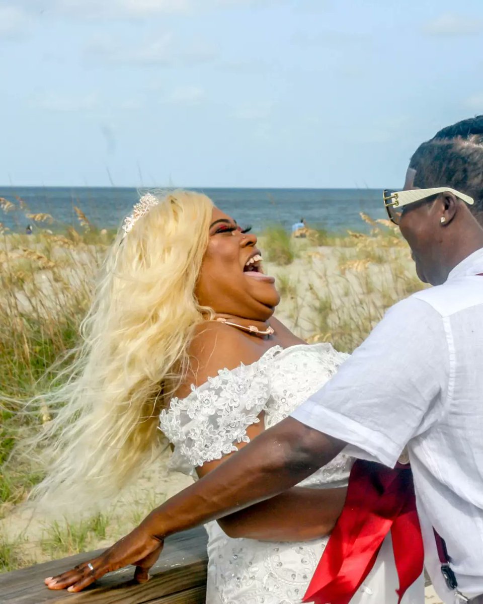 Lajapp's tweet photo. Beach Wedding ππ
#KnottedVision πΈ
See #BehindTheScenes on my #YouTube - https://t.co/S7Oj7RK2zu
#ShootWithJapp
#Subscribe https://t.co/W2olVOQ7Jy