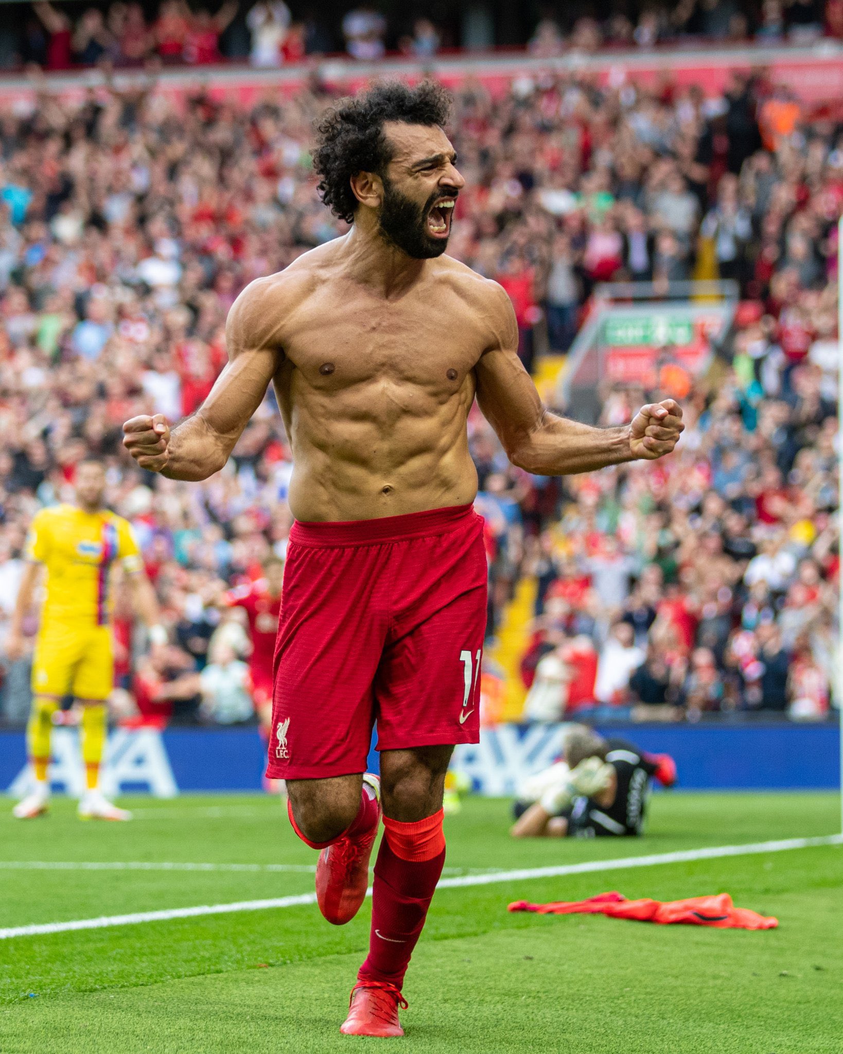 Top male fittest players in the world: Mohammed Salah | sportzopint.com