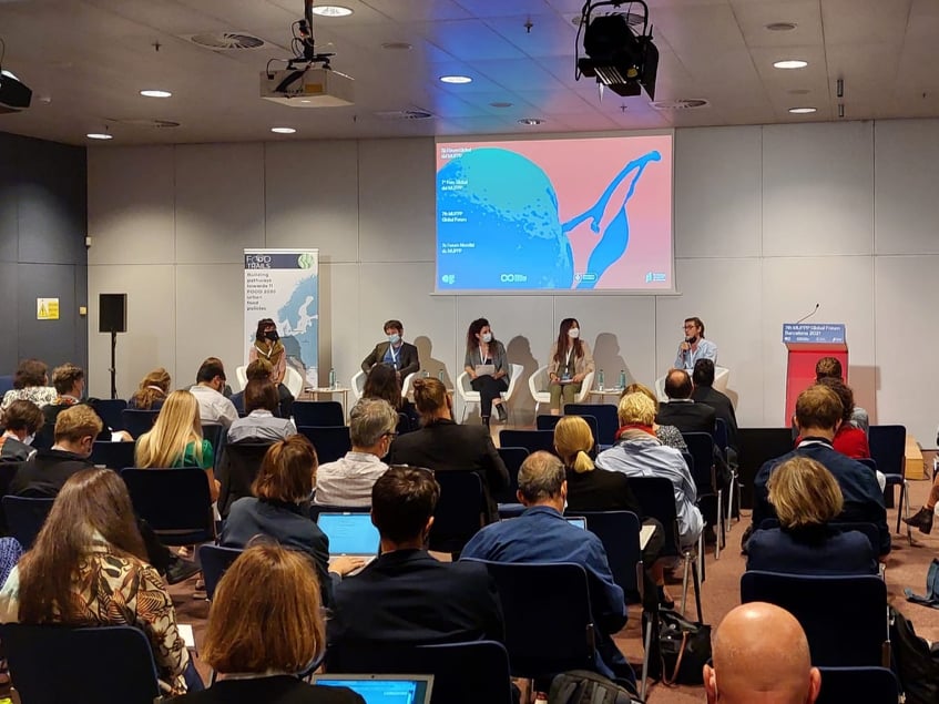 food_trails's tweet photo. Get an insight from the "EU Food Policy Strikes Again" side event at @mufpp Global Forum with speakers from the "Food 2030 Project Family" giving us an insight on how to engage communities for the innovative #FoodSystems. https://t.co/OSJqLjEopi