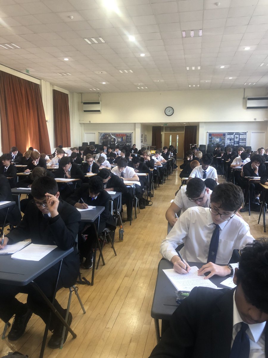 Exam week with Y10 at @shsrbk ALWAYS impresses - they are such committed young men! I am so proud to be their HOY and teacher. #smashingit #resilience 👌💪👍