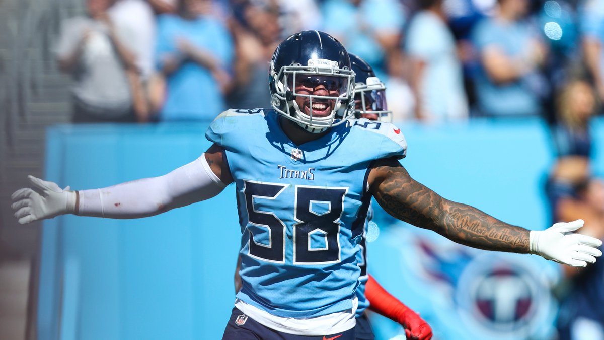 NFLonCBS's tweet photo. Harold Landry is putting together a MONSTER campaign for the @Titans.

Pressures             32   (3rd in NFL)
Sacks                   6.5   (t-3rd in NFL)
QB Hits                 13    (t-4th in NFL)
Tackles for Loss   7     (t-5th in NFL) https://t.co/3nmay3WVXI