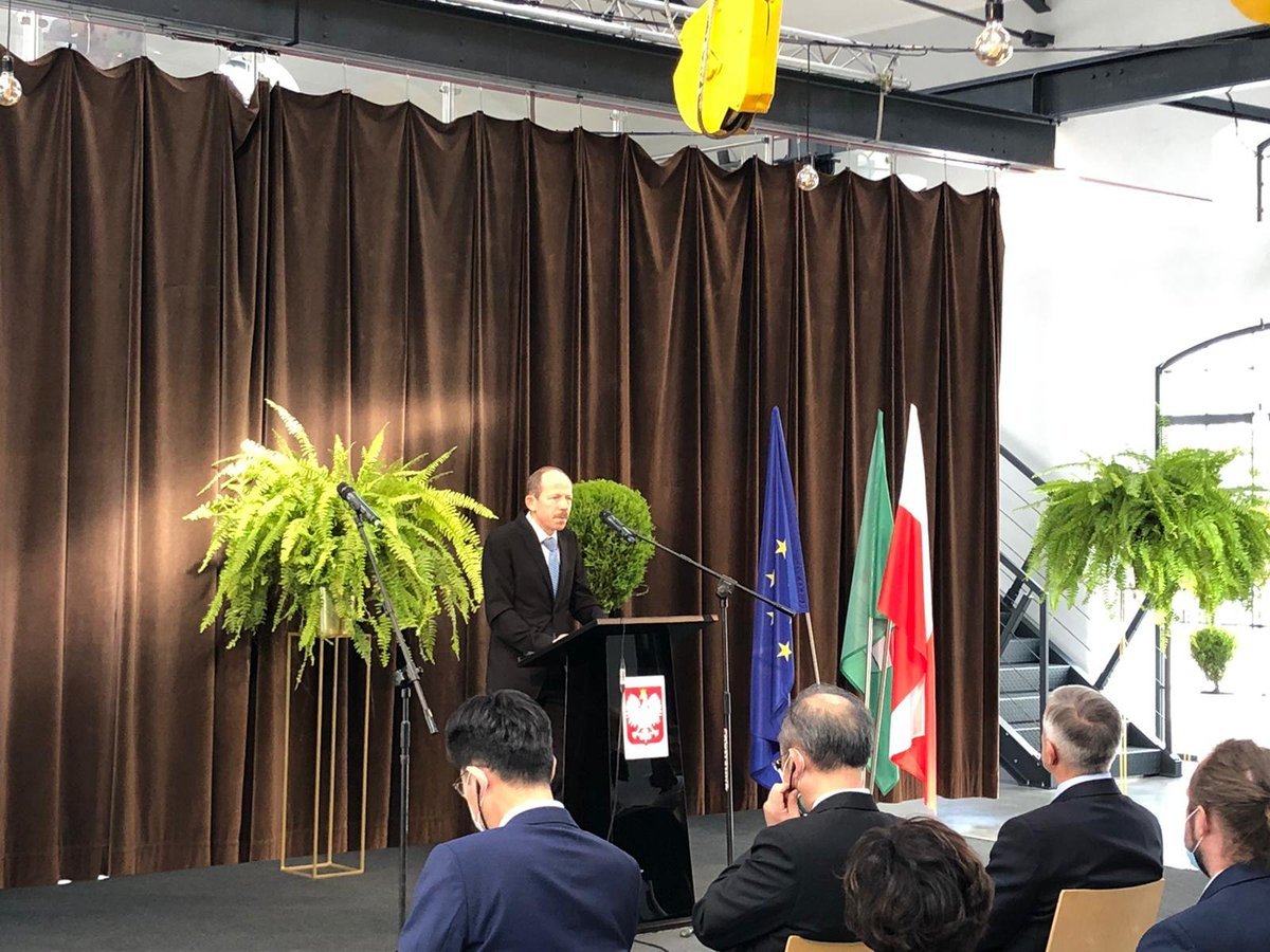 Today we're launching our Green City Action Plan for Walbrzych, Poland. Together w/ city representatives and donors we're discussing the city's sustainable green development.

#EBRDdonors #TaiwanBusiness – EBRD Technical Cooperation Fund and Poland.
#EBRDgreencities
#GreenCities