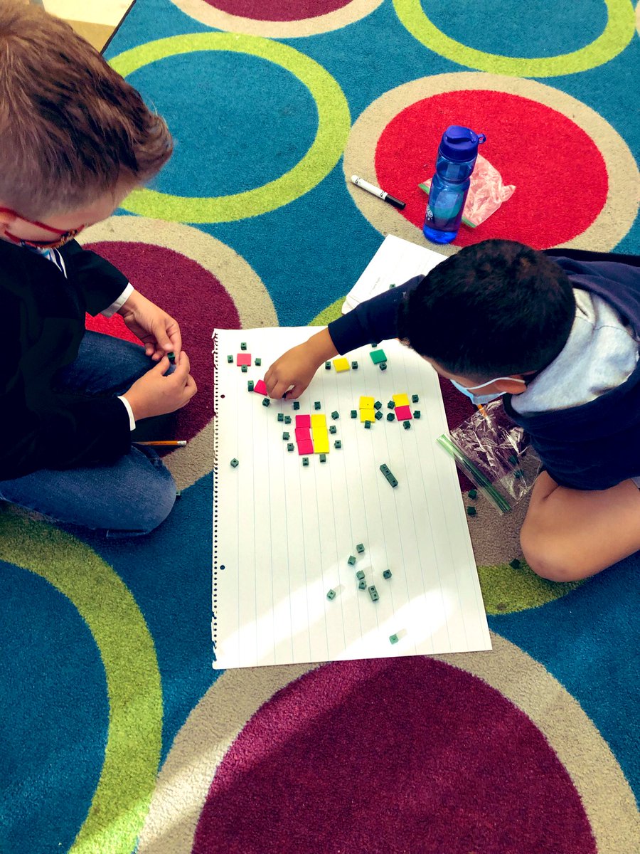 MrsJacksonMoore's tweet photo. We make sense of problems,  persevere in solving them, and use appropriate tools strategically @MooreDMPS #MP1 #MP5 #thinkers #mathematicalCommunity #MooreMath https://t.co/fXVCzzVuSE
