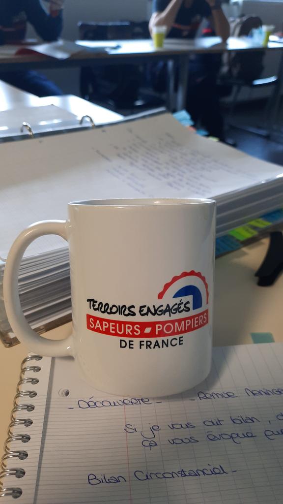 <a href="/terroirengage13/">Terroirs Engagés</a> <a href="/PierreBEPOIX/">BÉPOIX Pierre</a> <a href="/ClaudeVidal64/">Claude VIDAL</a> <a href="/marienimes30/">marie Prin</a> <a href="/PompiersFR/">Pompiers de France</a> <a href="/Presidentudsp13/">Président UnionPompiers13</a> @AllioneFNSPF <a href="/Pompiers_13/">Pompiers13</a> @besancon_j Les grands esprits 😅 <a href="/terroirengage13/">Terroirs Engagés</a> ❤
On fait la pub même en formation 💪