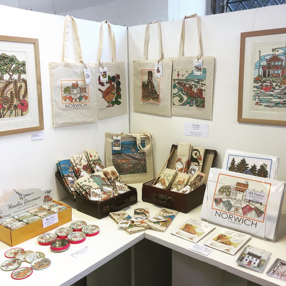 🌿🌸 EARTH AND SKY 🌸🌿open this week and coming weekend at Wymondham Arts Centre, Church Street, Wymondham, NR18 0PH. 11-3 every day. Wheelchair accessible and free to enter. 🌿🌸