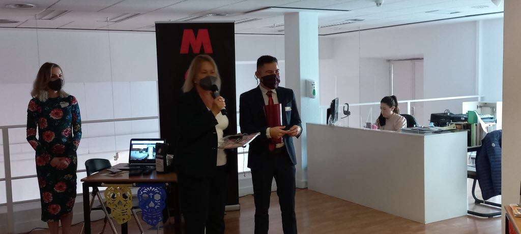 En el marco del evento se entregaron premios a los estudiantes de la <a href="/UEuropea/">Universidad Europea</a> y los partícipes de la presentación gracias a <a href="/CONEXSTUR/">CONEXSTUR</a> y @nhhotelgroup.