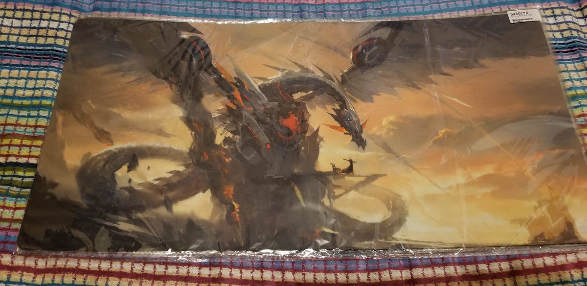 Yu_Gi_Oh_R4's tweet photo. EATOS様(@eatos_ye)より購入しましたプレイマット届きました！
素敵な作品に出会えて感謝😭 https://t.co/Od9CviheZf