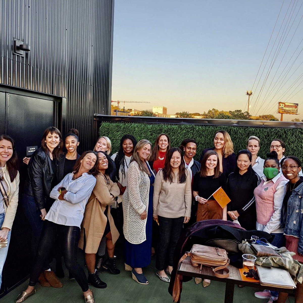 courtneyagras's tweet image. Techstars Founder Catalyst Program with @jpmorgan takes over Atlanta Demo Day! Loved meeting this group of rockstar founders! 🤩 #FounderCatalystATL @Techstars