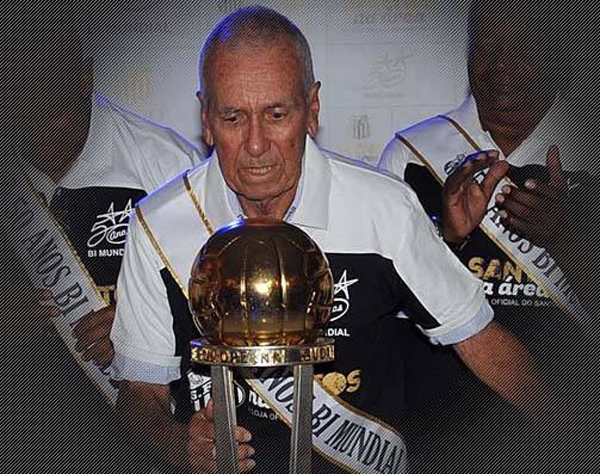 terceirotempo's tweet photo. Dalmo, autor do gol do Mundial de 63 do Santos, completaria 89 anos - Notícias - Terceiro Tempo https://t.co/k5COM1kvcw https://t.co/yLpDxD3I0l