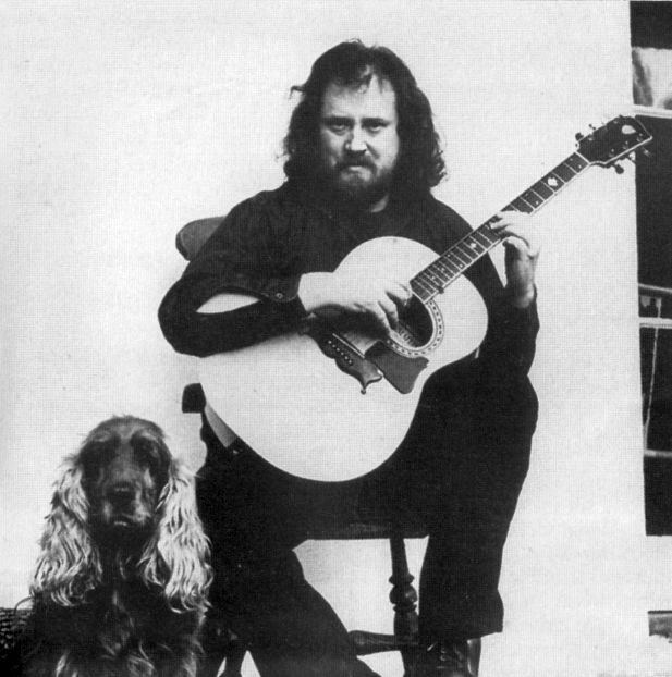 fowlerguitar's tweet image. John Renbourn chose the name #Pentangle after reading #TheGreenKnight , "to protect us from the evils of the music business"