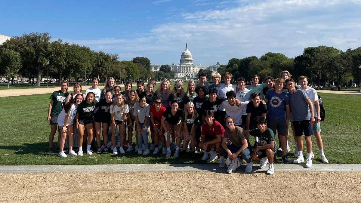 NicholsSchool's tweet photo. Our varsity soccer teams enjoyed a great weekend in Washington D.C.! 

In addition to exploring the nation's capital, varsity girls soccer earned two wins to extend their impressive win streak to 13 games, and varsity boys soccer earned a win and a draw. Let's go @NicholsVikings! https://t.co/YDHL116wa8