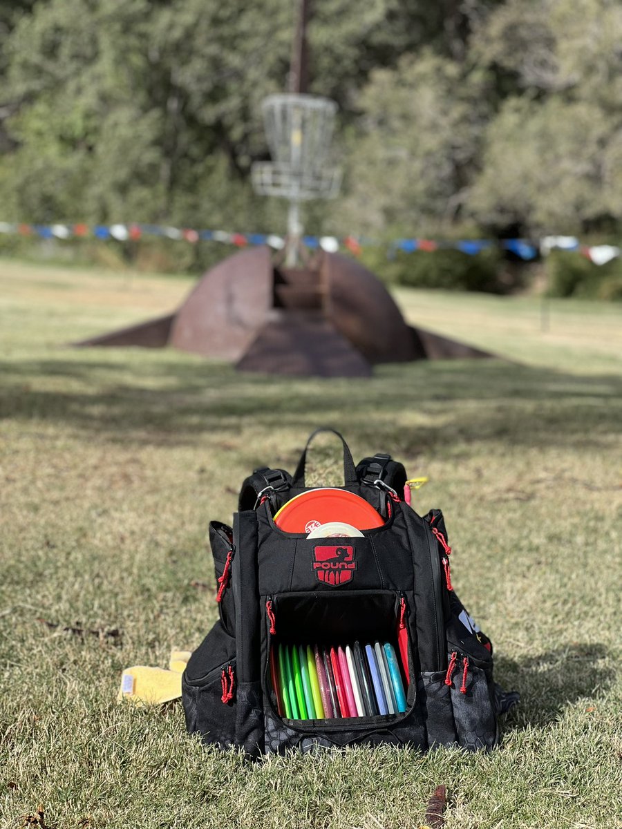 23HubCity's tweet photo. Took the new bag on its maiden voyage yesterday. Love it! 😍
#discgolf #texasdiscgolf #pound #pounddiscgolf #teamdisconnect https://t.co/Y18dzWHx95