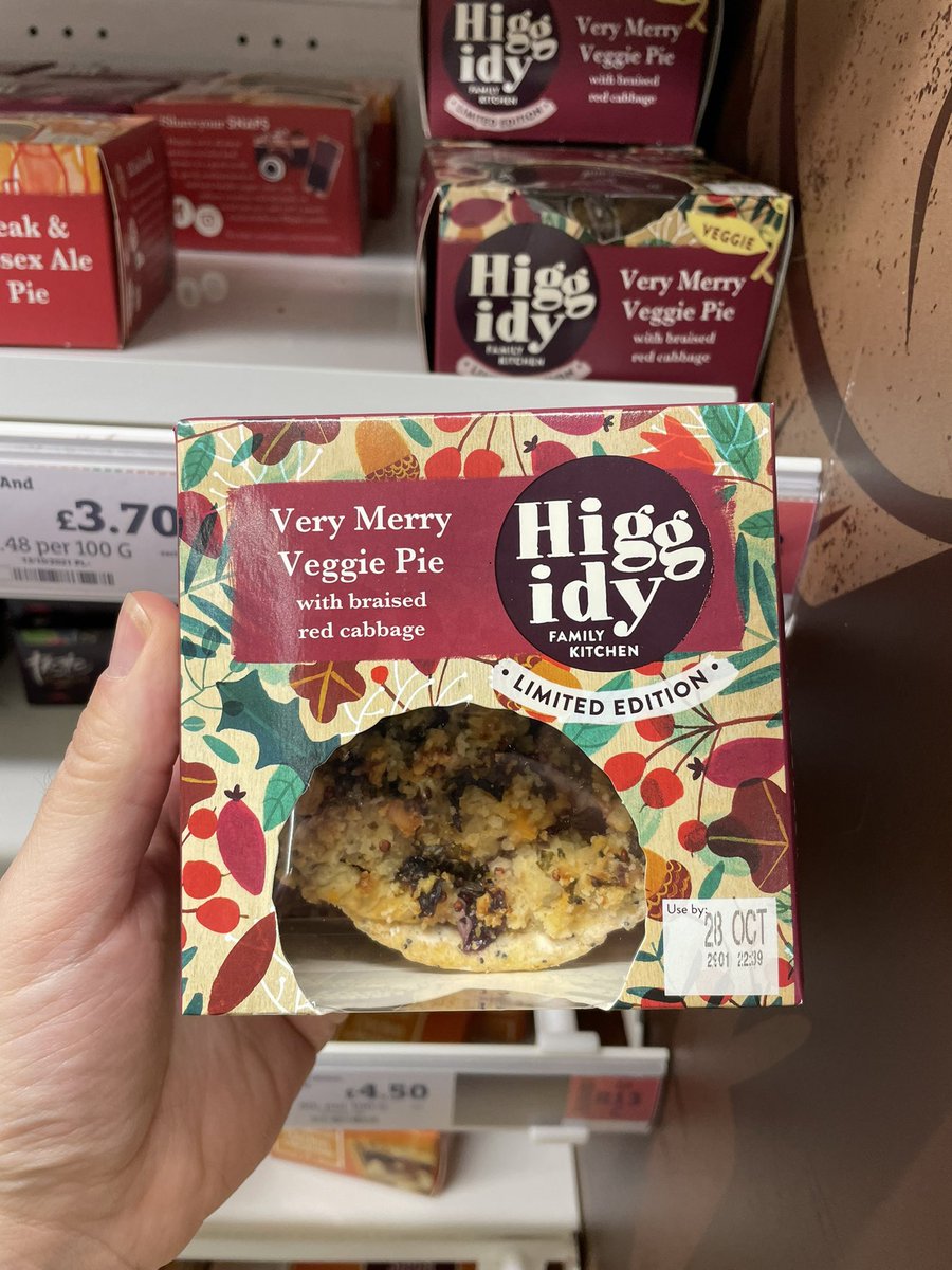 All_Things_New_'s tweet photo. Festive Higgidy Finds! 🎄 At Sainsbury’s @higgidy #higgidy #brie #cranberry #kale #quinoa #braisedredcabbage #pie #christmas #festive #wellthisisnew https://t.co/mhmLQz1N3c