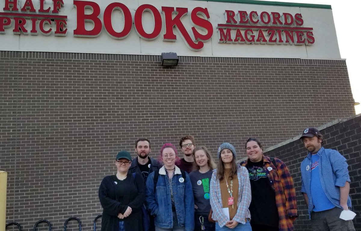 HPBUnionMN's tweet photo. Here's some Union Power at Northtown Half Price Books this morning! We are the third store in MN to have announced to mgmt we are unionizing!  #HPBUnion #UFCW https://t.co/xHsjXMDna8