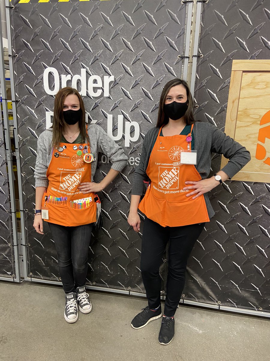 Bolton_Tara's tweet photo. Are you seeing double? ๐๐ Happy Twin Day from 2729! #CAM2021 #cashierappreciationmonth #havingfunatwork @jyc24di @THDWhiteLake @dartonsmommy07 @jason_stubbe @STEPHANIE_THD https://t.co/Vcav1vH8HC