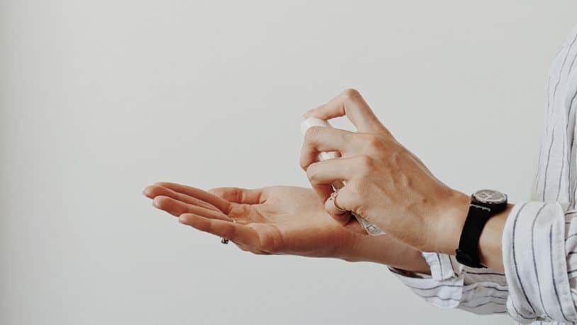 Link Clerk tweet media