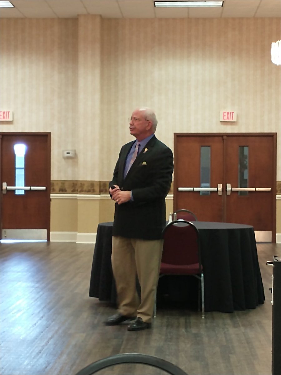 Lunch discussions regarding identifying, recruiting and retaining workforce talent have been enlightening with our speakers Sara Lynn, Emily Todd (<a href="/talloapp/">Tallo</a>) and Tom Ledbetter (<a href="/MidlandsTech/">Midlands Technical College</a>) #ELESC #NoGreataThanZeta