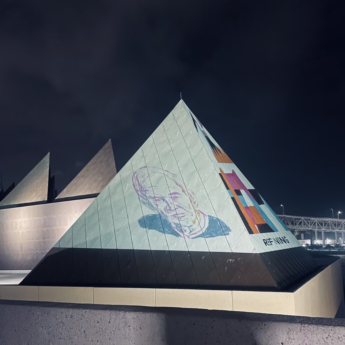 visitamst's tweet photo. Did anyone see what was going on our roof? Earlier this week a group of four senior graphic design students from TAMU-CC created a projection mapped instillation inspired by the 85th Anniversary of the Centennial Museum.
See our Instagram for more details! #visitamst #museum https://t.co/hy86ERGwVK