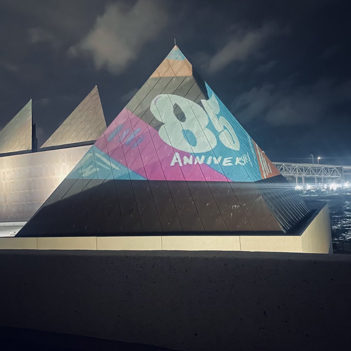 visitamst's tweet photo. Did anyone see what was going on our roof? Earlier this week a group of four senior graphic design students from TAMU-CC created a projection mapped instillation inspired by the 85th Anniversary of the Centennial Museum.
See our Instagram for more details! #visitamst #museum https://t.co/hy86ERGwVK