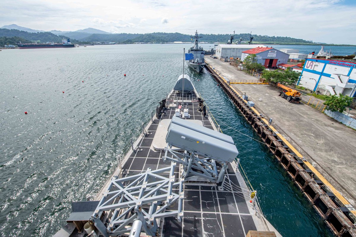 USNavy's tweet photo. Then, the ship arrived in Subic Bay, to visit our partners in the Philippines 🇵🇭 for a routine port visit ⚓. #NavyPartnerships 

2/2 https://t.co/qPXTRxwIOZ