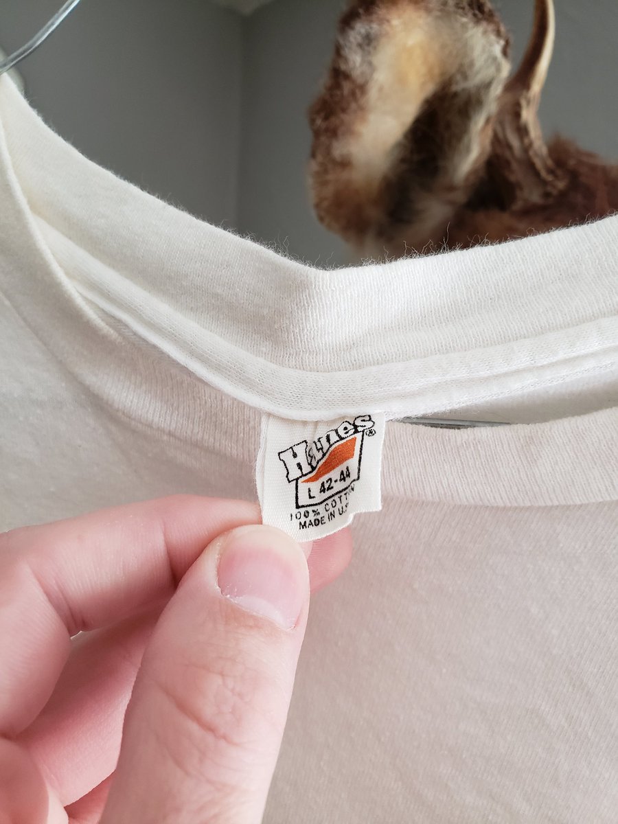 Another Daffy Dan joint, the My ❤'s in Cleveland shirt from the late 70s. Tagged Large, fits Medium. Overall very good condition. 

Grab it for only $15! DM to purchase.