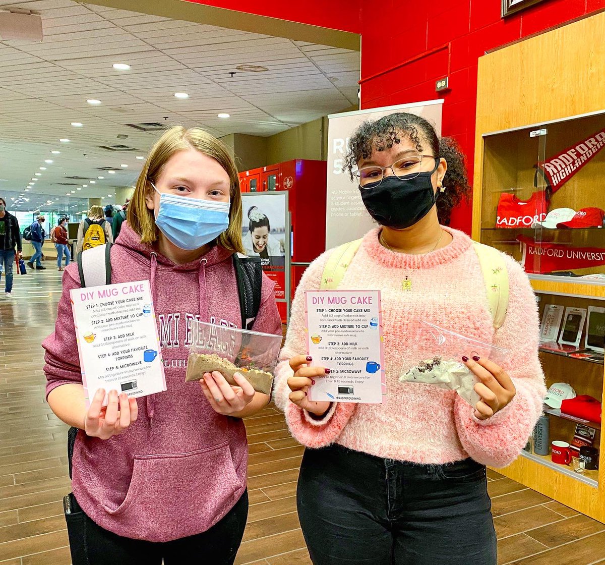 RadfordUDining's tweet photo. Free DIY Mug Cakes Kits in front of Dalton Kitchen at the mirrors happening now until 2pm or supplies run out 🎉

Come see our Student Success Intern Allison to create your own dessert masterpiece to enjoy at your convenience later with our mug instructions! @RadStudentLife https://t.co/eOKTuHhSK2