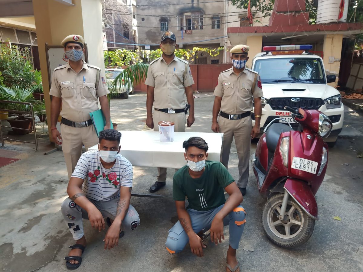 Two Criminals, wanted for cases of Murder &amp; attempt to murder, nabbed by alert staff of PS Sultanpuri #OuterDistrict
One loaded country made firearm &amp; stolen Two-wheeler recovered.
Four cases worked out with their arrest.
#KeepingDelhiSafe
#dcpouter
