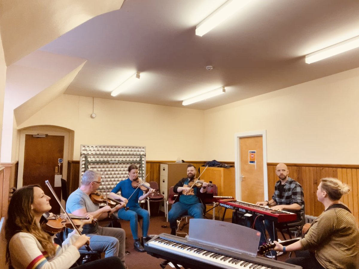 KristanHarvey89's tweet photo. Back with the @BlazinFiddles squad for @BlazinBeauly last week 💪
Lots of happy faces and aching muscles 🙂
#teachingweek #beauly #music #blazinfiddles #blazininbeauly #highlands https://t.co/hzD6kXWzp0