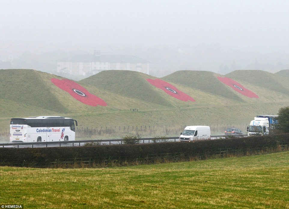Have you seen our Poppy pyramids today? Our three giant Poppies were painted along the M8 for the #ScottishPoppyAppeal. 

Huge thanks to Pyramids Business Park, <a href="/linemarkuk/">Linemark</a>, Jim Dawson and Andrew Jack for helping to make this happen.

#Poppy100
#LestWeForget